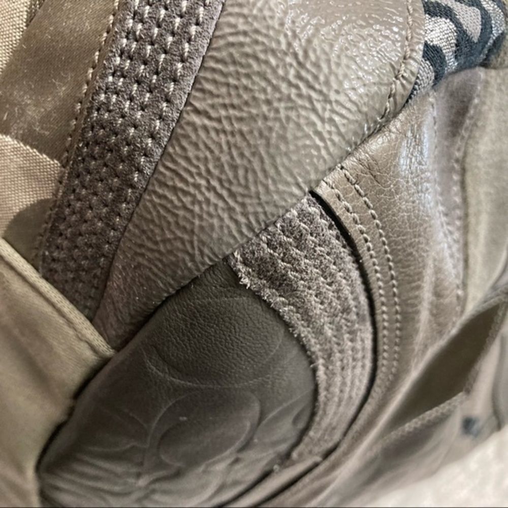 Coach rare gray patchwork Madison hobo bag RARE - Picture 7 of 16
